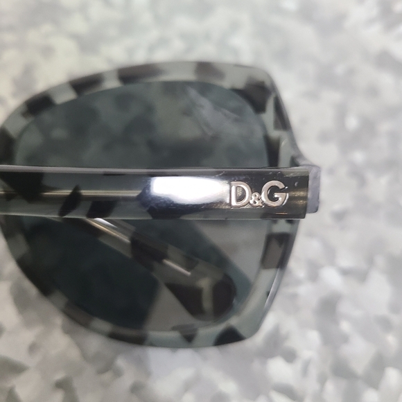 ⭐️40% Off⭐️ D&G Dolce & Gabbana Gray Camouflage Sunglasses main image 10